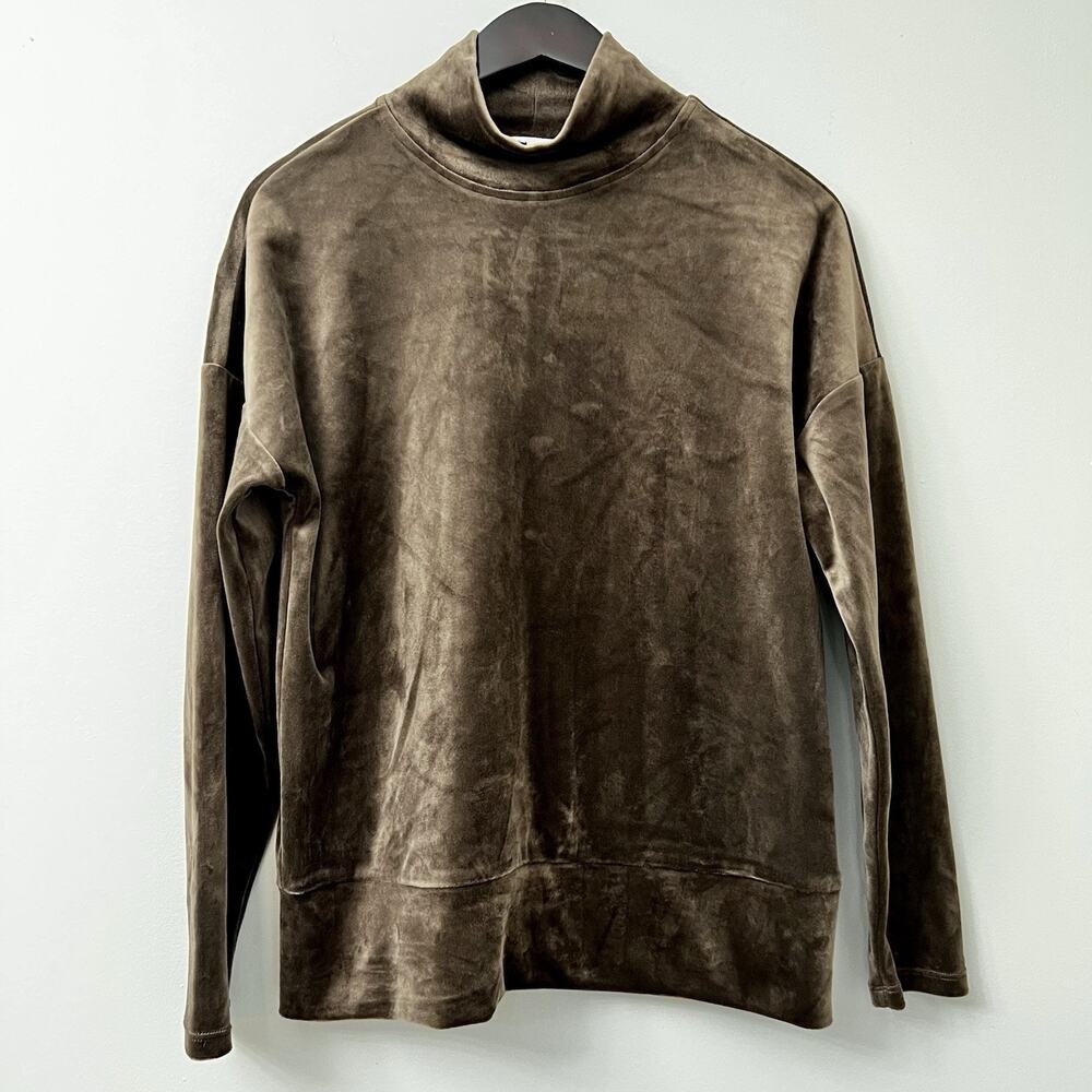 Cable & Gauge Sport Women Size S Brown Velour Lounge Shirt Athleisure Travel